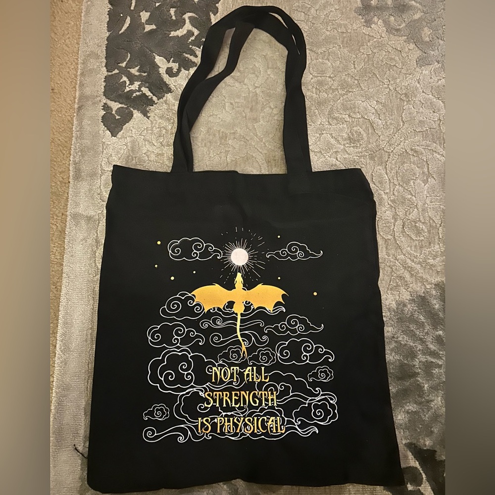 NEW Dragon Themed / Fourth Wing Book Merchandise / Goodies Bundle Box - Picture 2 of 16
